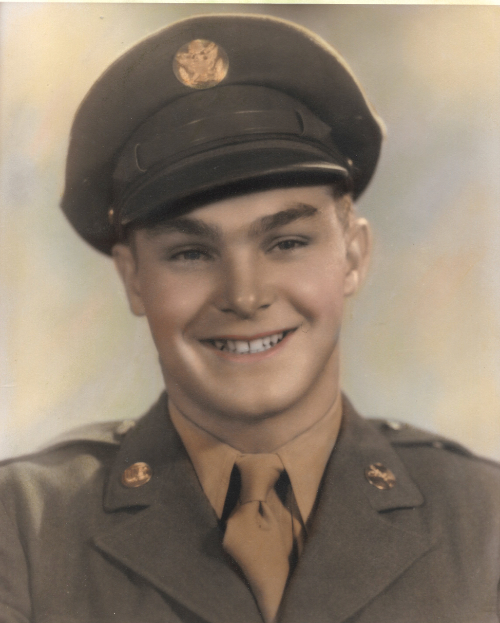 1944-Al Abruzzini 17 years old Army.jpg